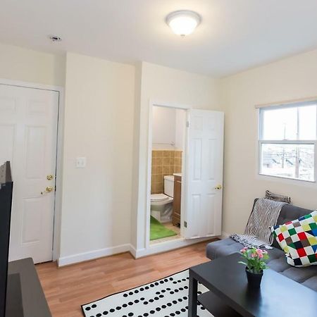 Charming Studio - 3 Min Walk To Petworth Metro Station; 10 Min To Convention Center Washington Exterior photo